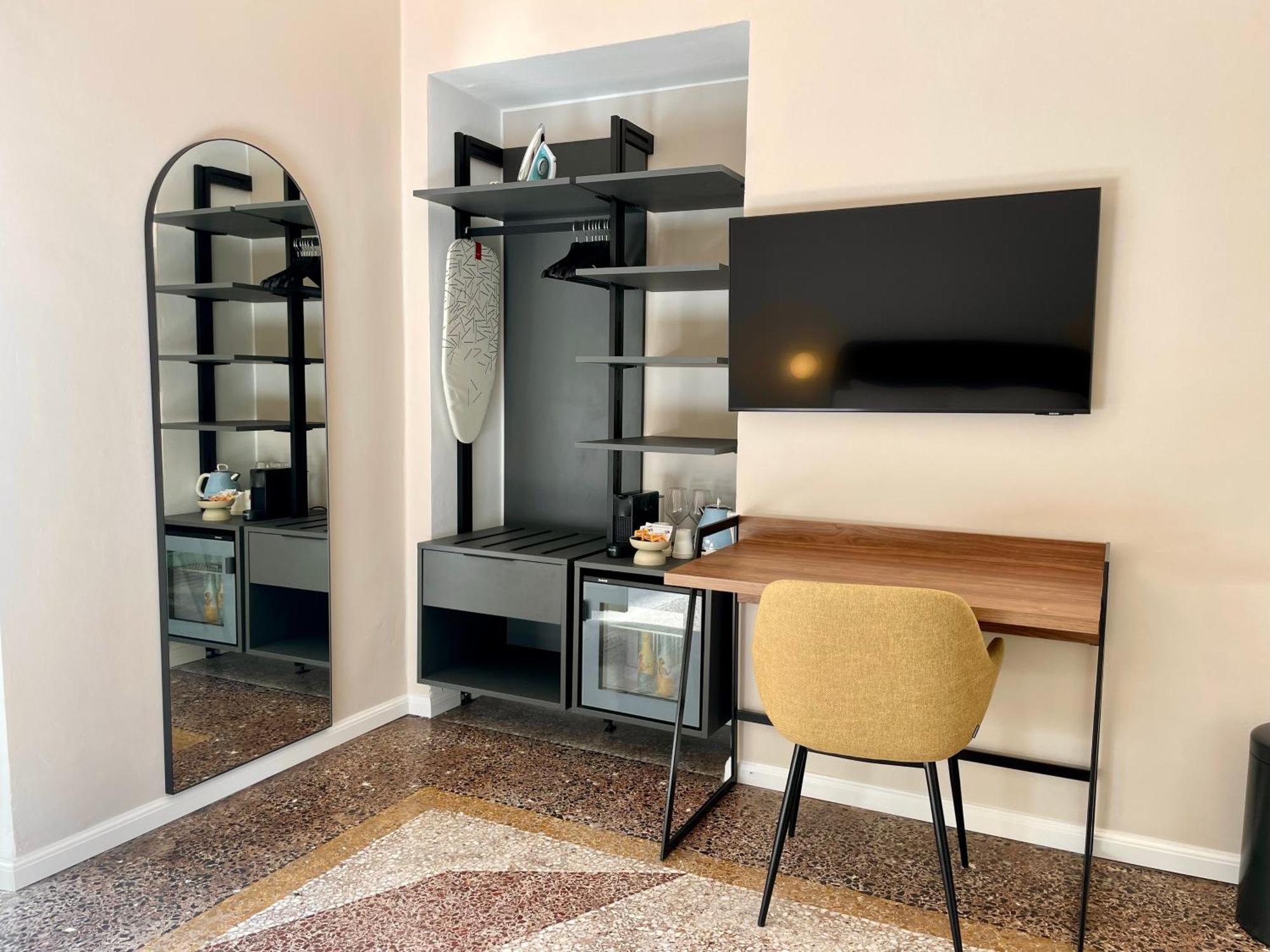 Relstay - Assarotti Suites Genova Exterior foto