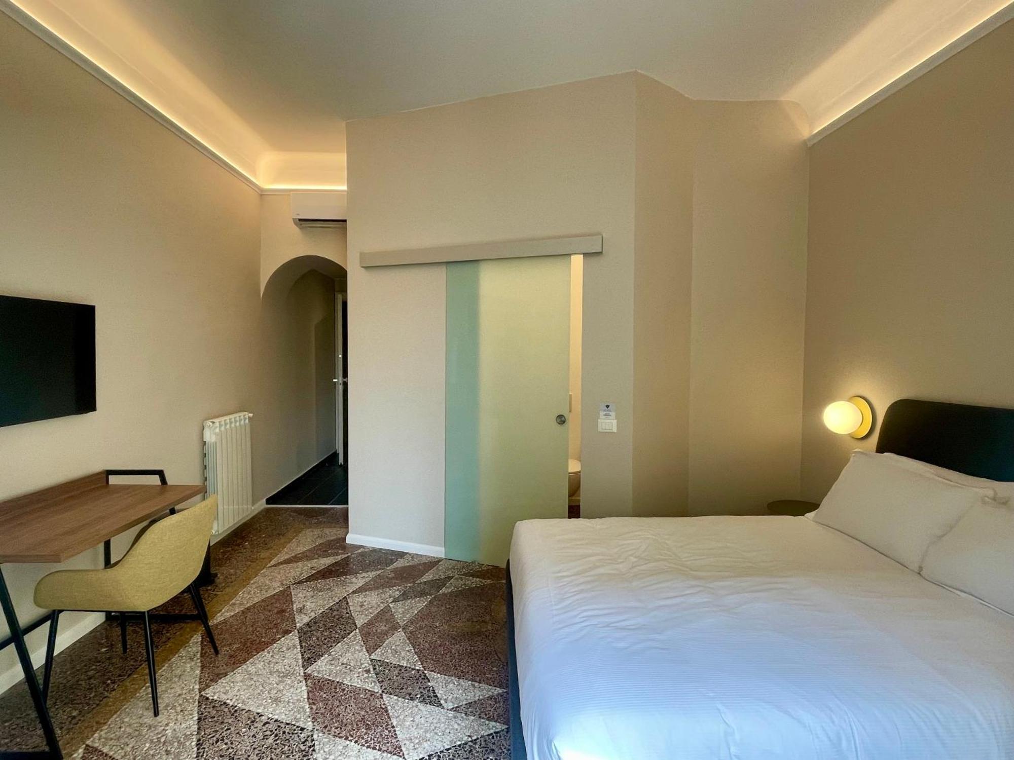 Relstay - Assarotti Suites Genova Exterior foto