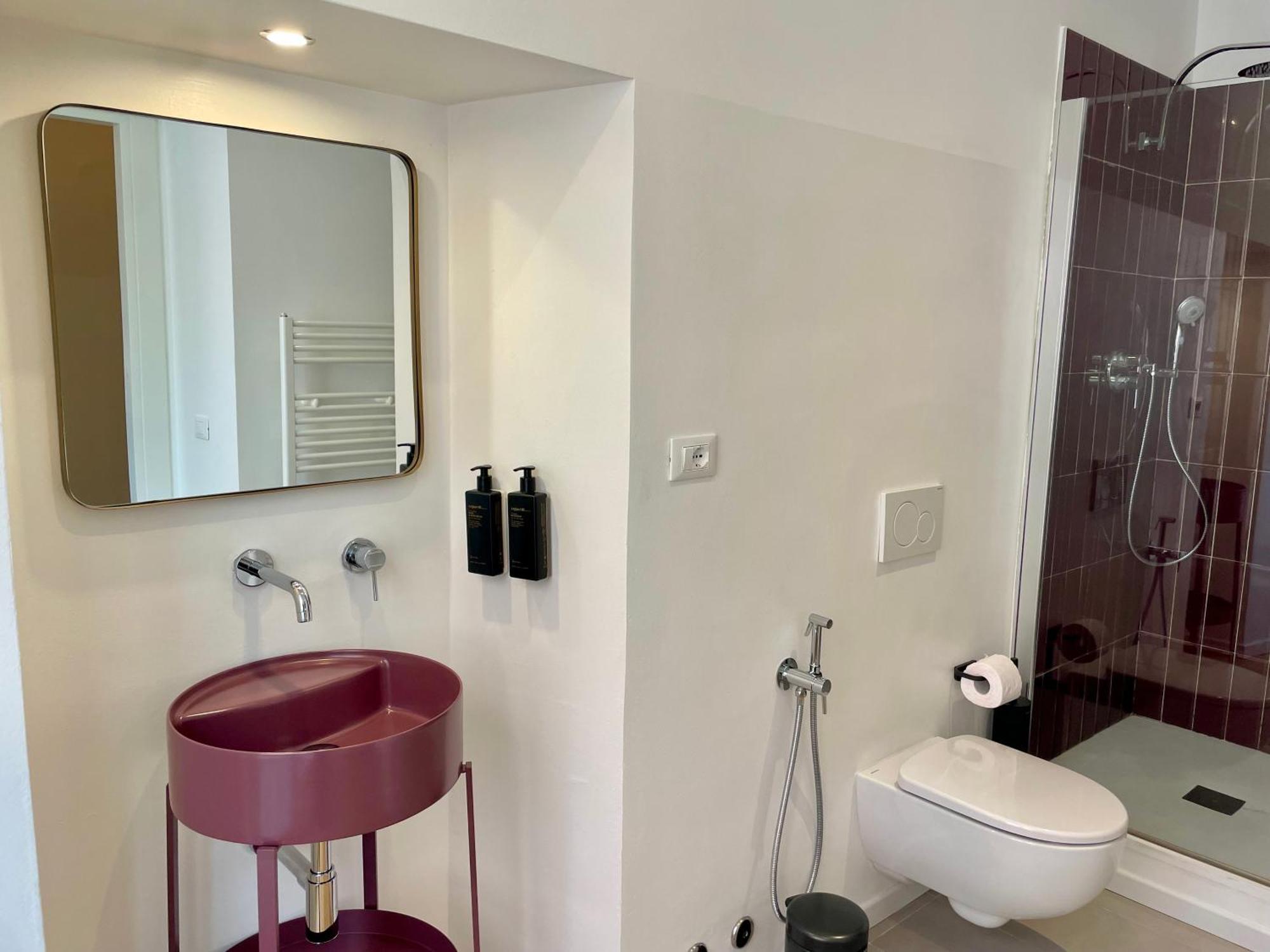 Relstay - Assarotti Suites Genova Exterior foto